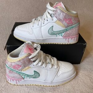 Nike Air Jordans, Size Youth 5